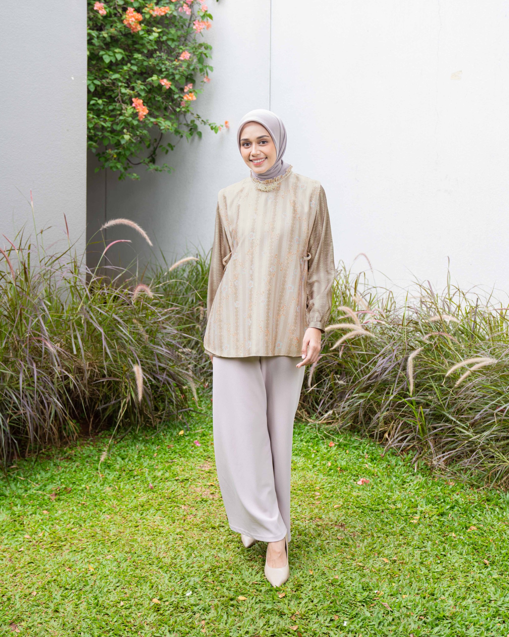 Lightsclo - Hafsah Blouse