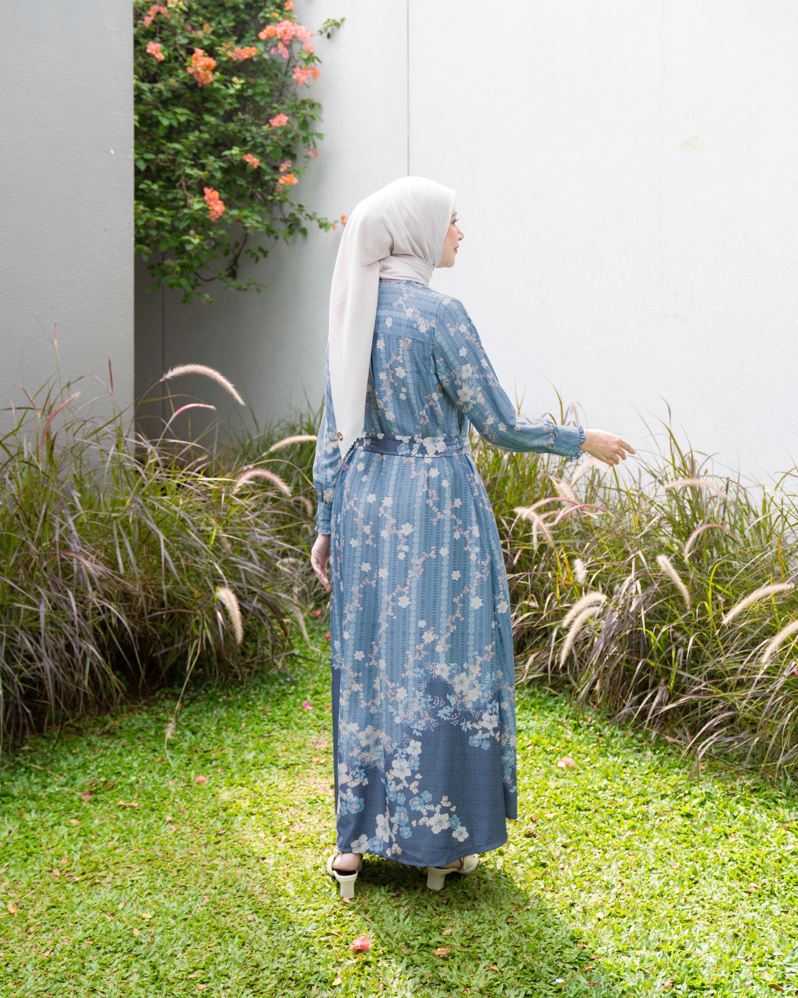 Lightsclo - Hafsah Dress