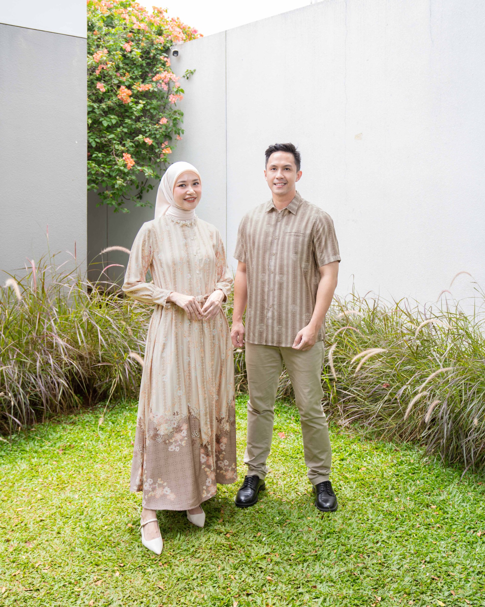 Lightsclo - Hafsah Koko