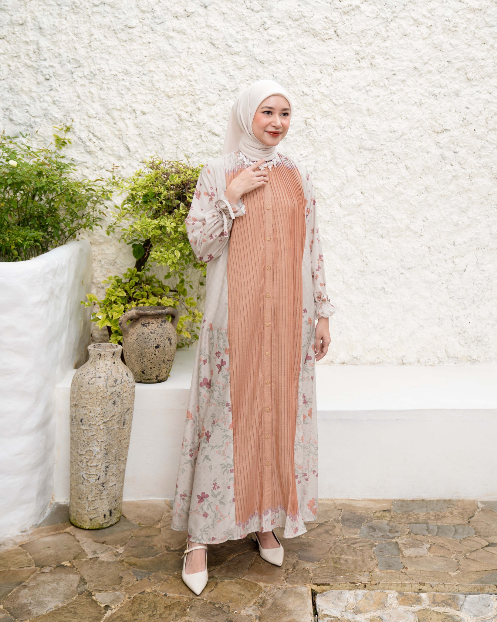 Lightsclo - Mecca Dress