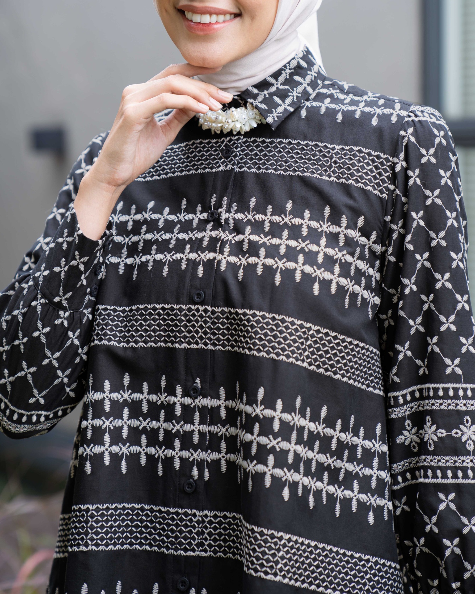 Lightsclo - Adeeva Blouse