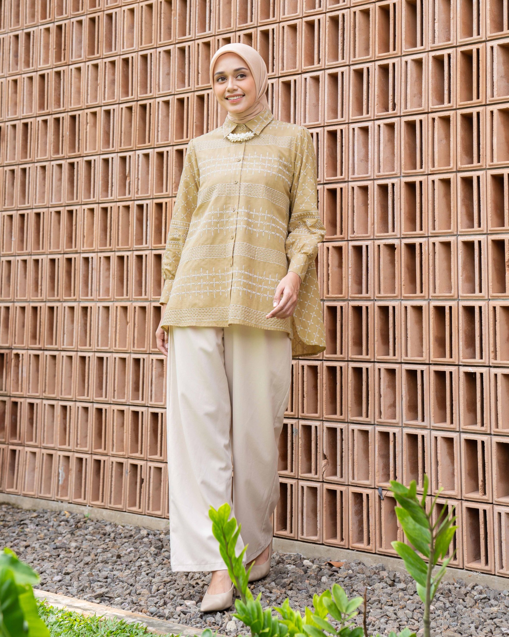 Lightsclo - Adeeva Blouse
