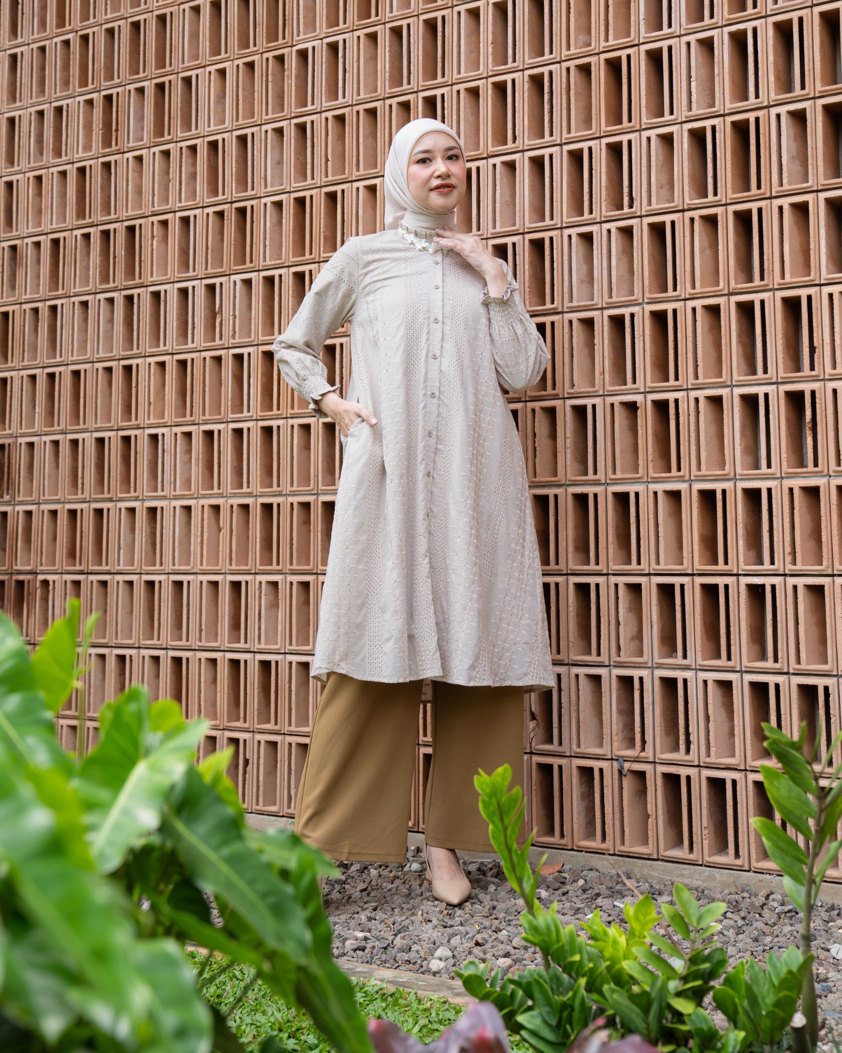 Lightsclo - Adeeva Tunic