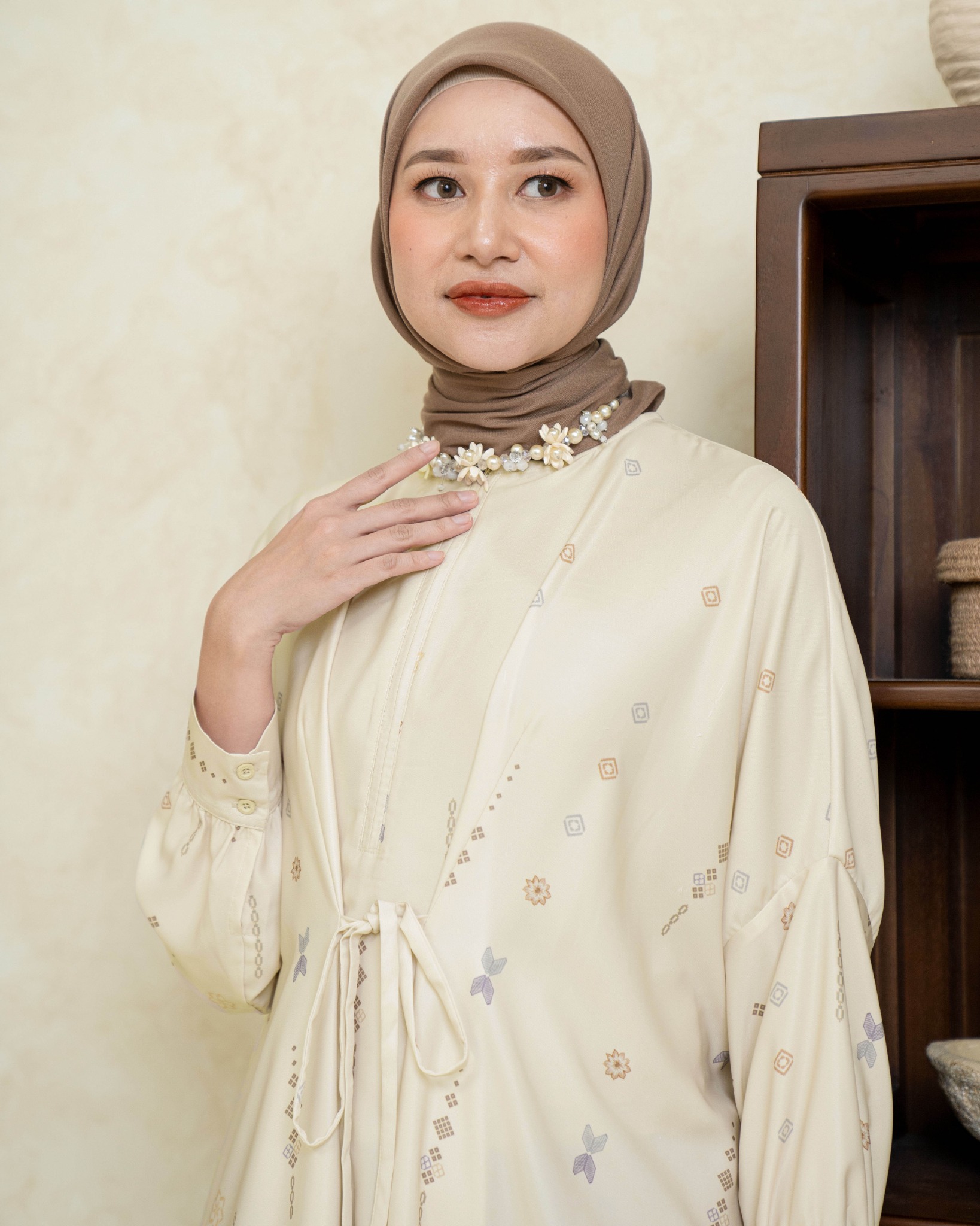 Lightsclo - Raudhah Kaftan