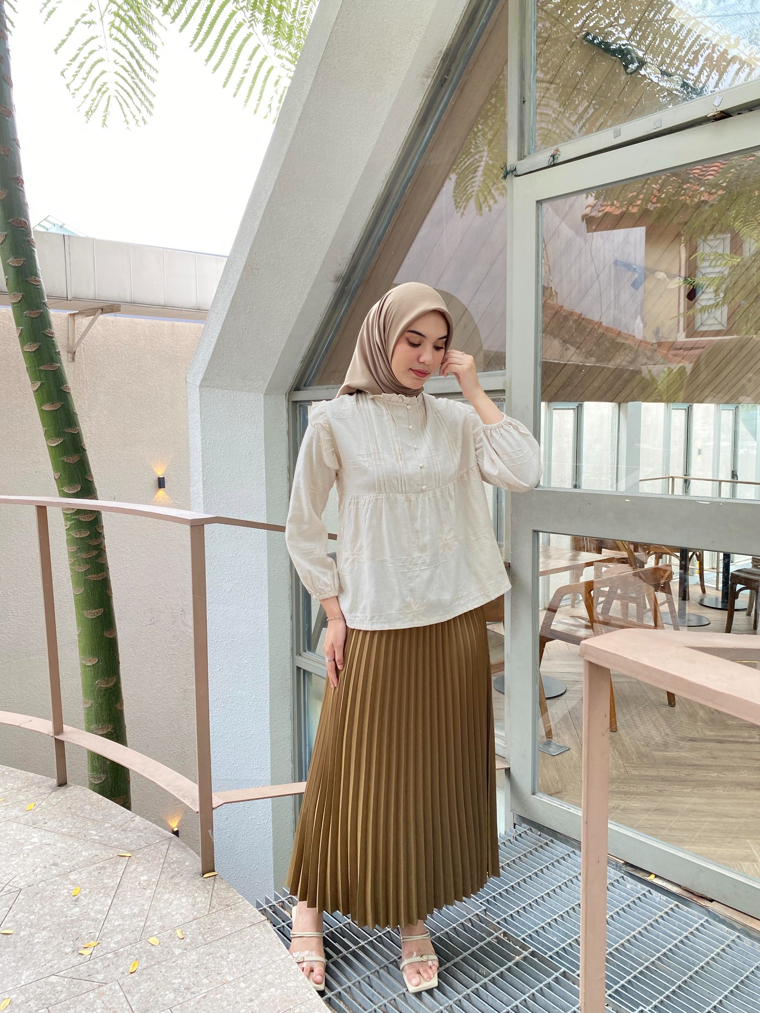 Lightsclo - Hana Blouse