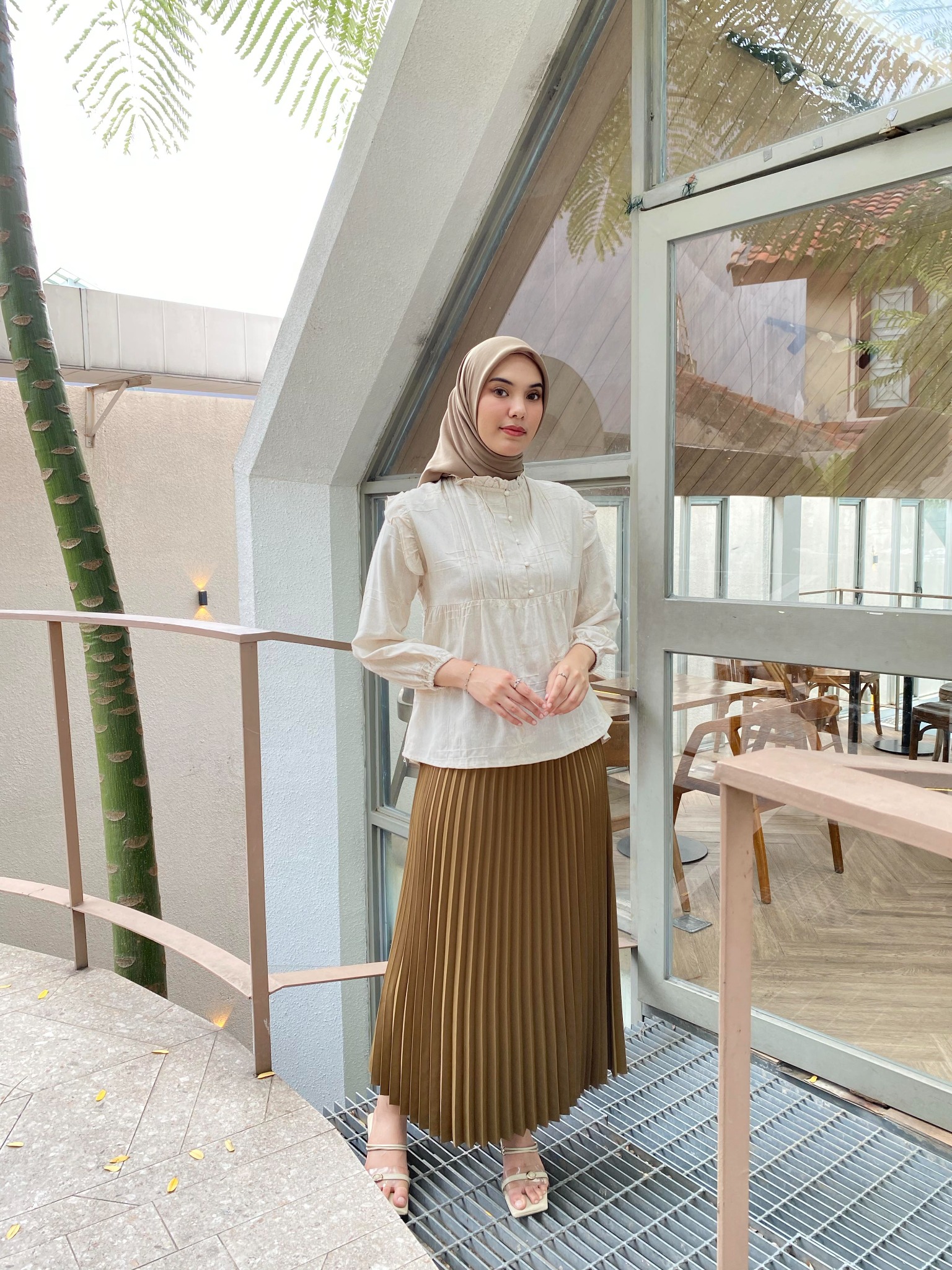 Lightsclo - Hana Blouse
