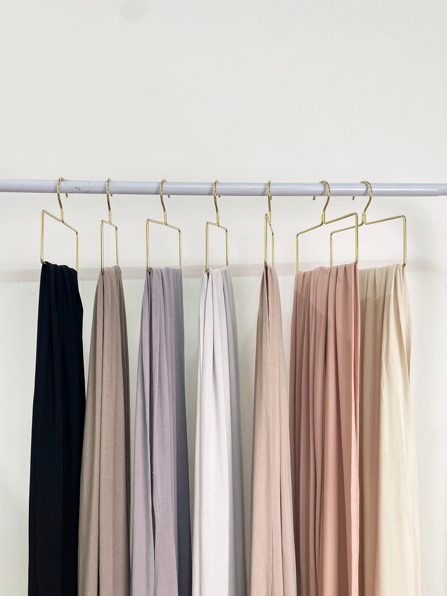 Lightsclo - Pasmina Basic - 1 Seri