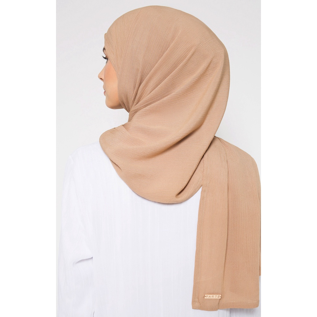 PARTE Crinkle Shawl - Latte