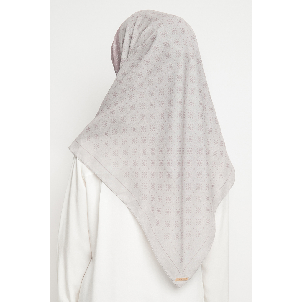 PARTE Miroir Scarf - La Vie en Rose
