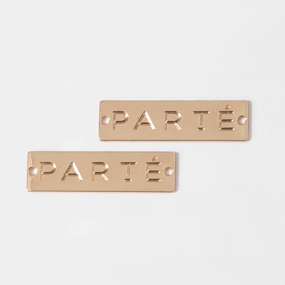 PARTE Engraved Plate (2 Pcs)