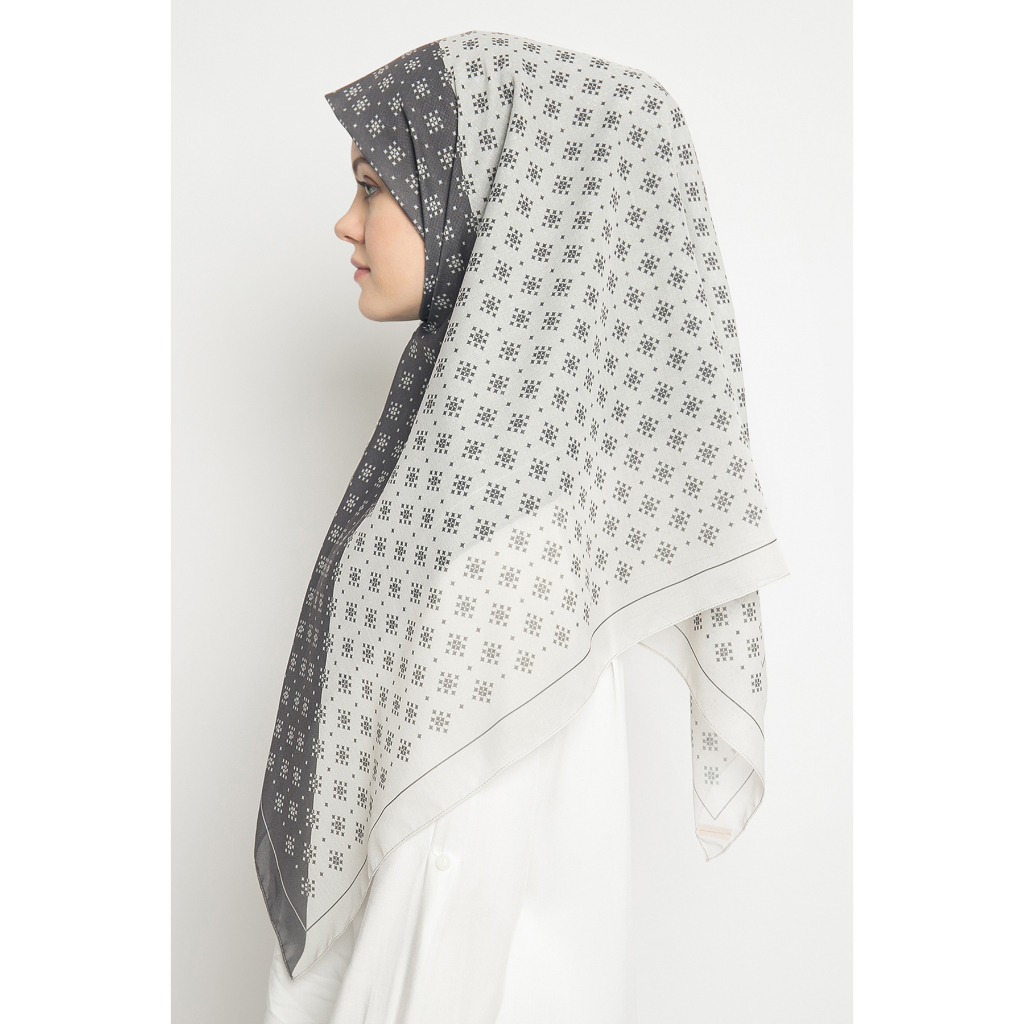 PARTE Miroir Printed Scarf Hijab Motif