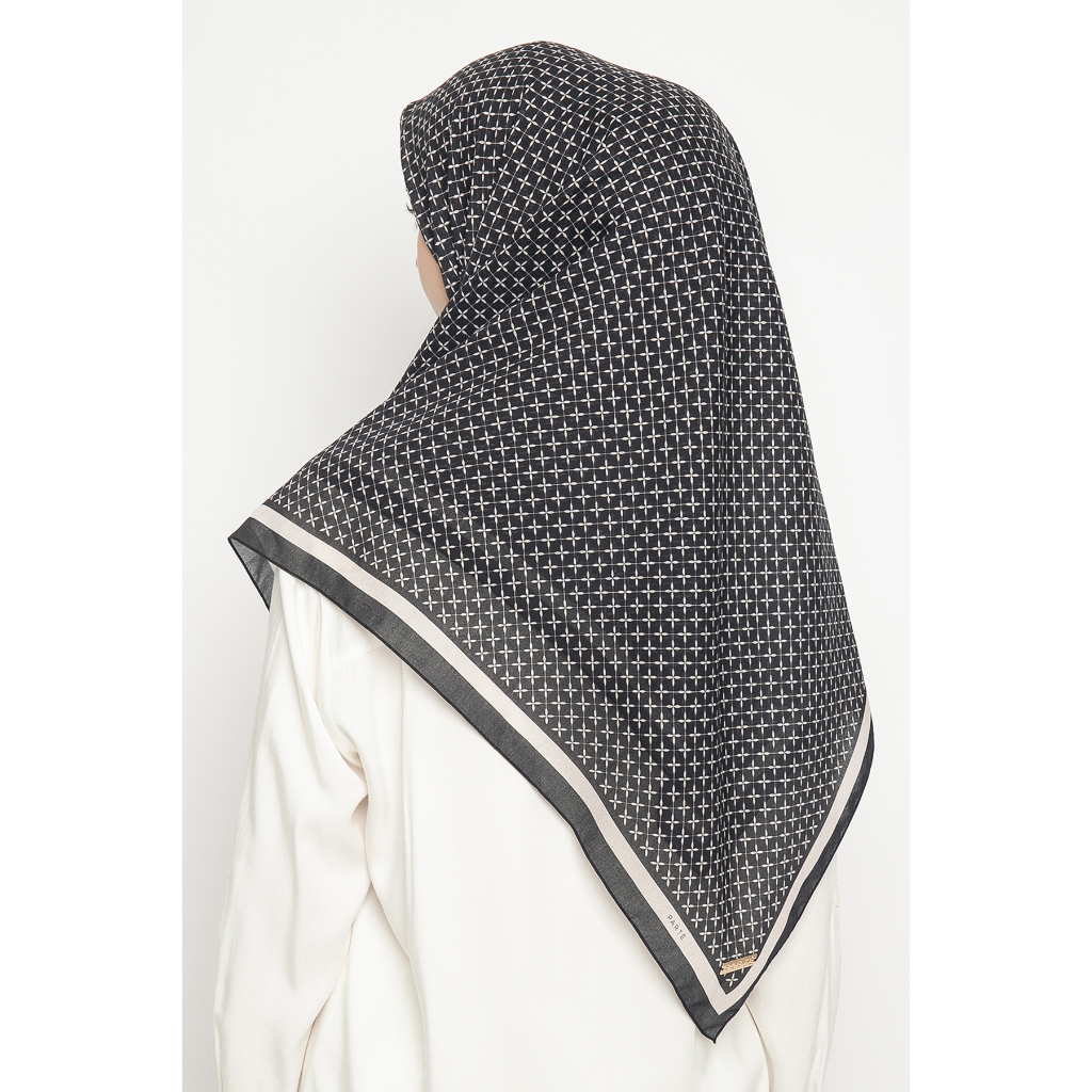 PARTE Nayanika Printed Scarf Hijab Motif
