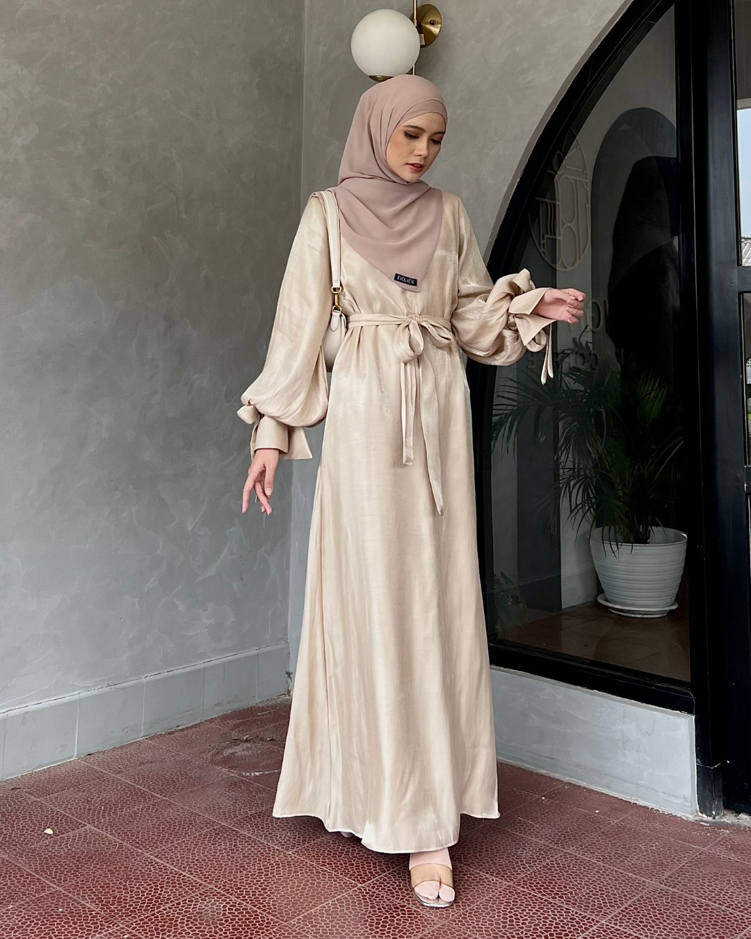 Evolvere - Sekar Dress Gamis Mewah Elegant Busui Friendly