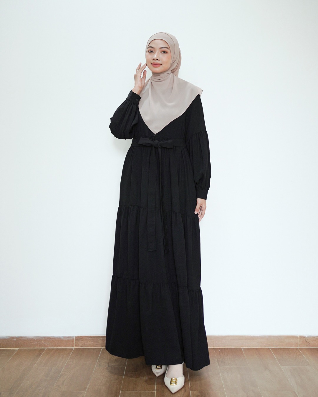 Evolvere - Lunara Dress Wolly Crepe Fashion Muslim Gamis Polos Rample (Free Belt dan Busui Firendly)