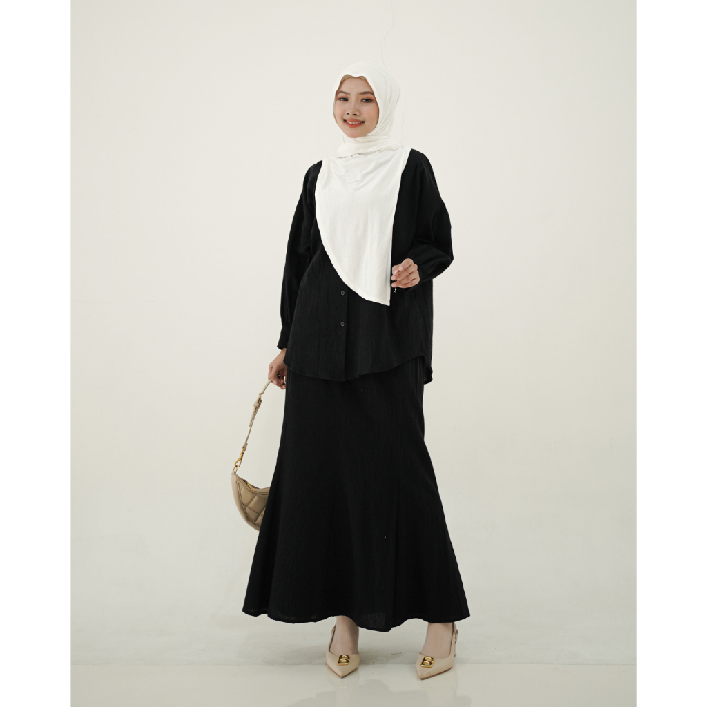 Evolvere-Aisha one set linen kemeja dan rok mermaid