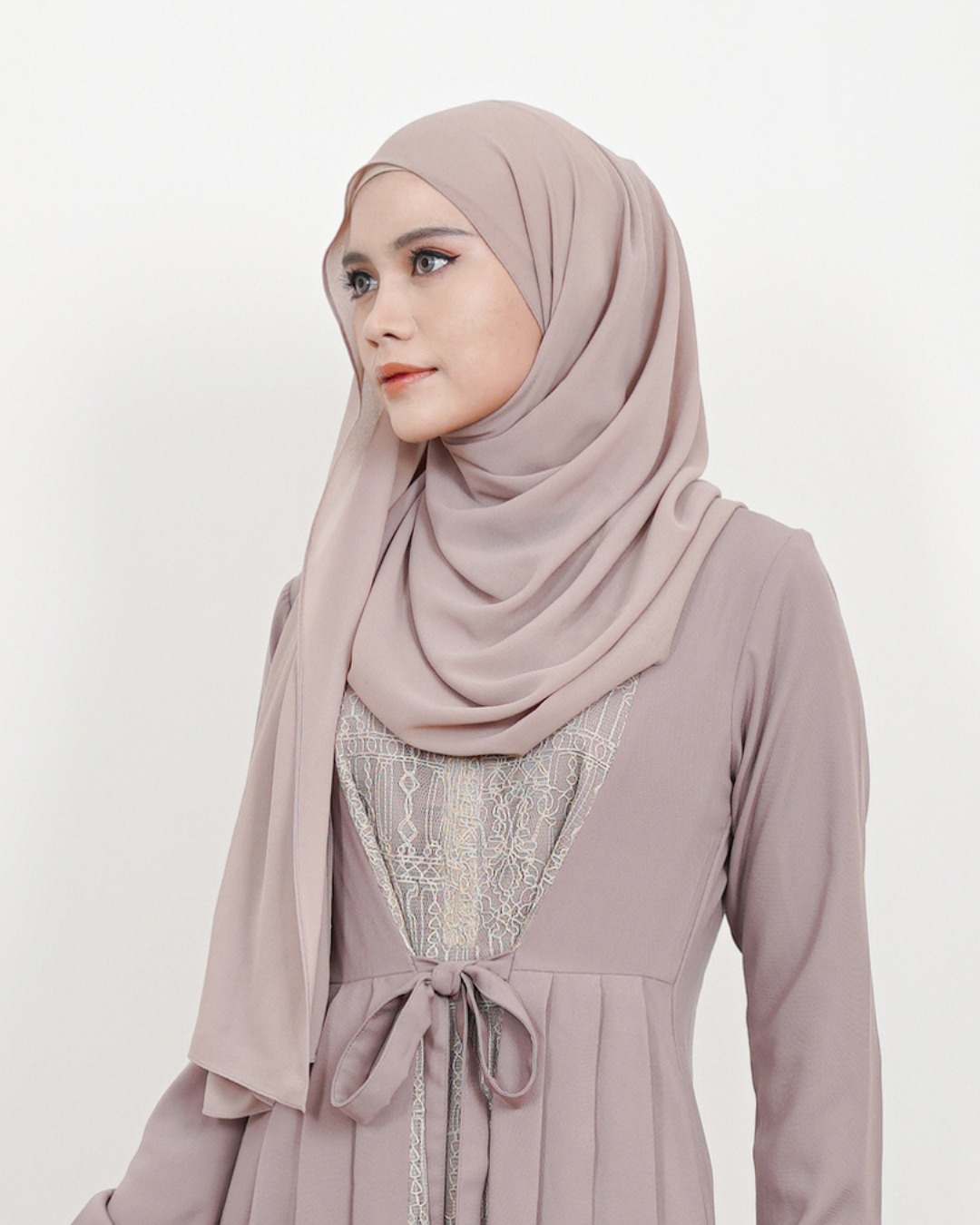 Samira Dress mix brokat Satu Set dengan Pashmina Ceruti Babydoll
