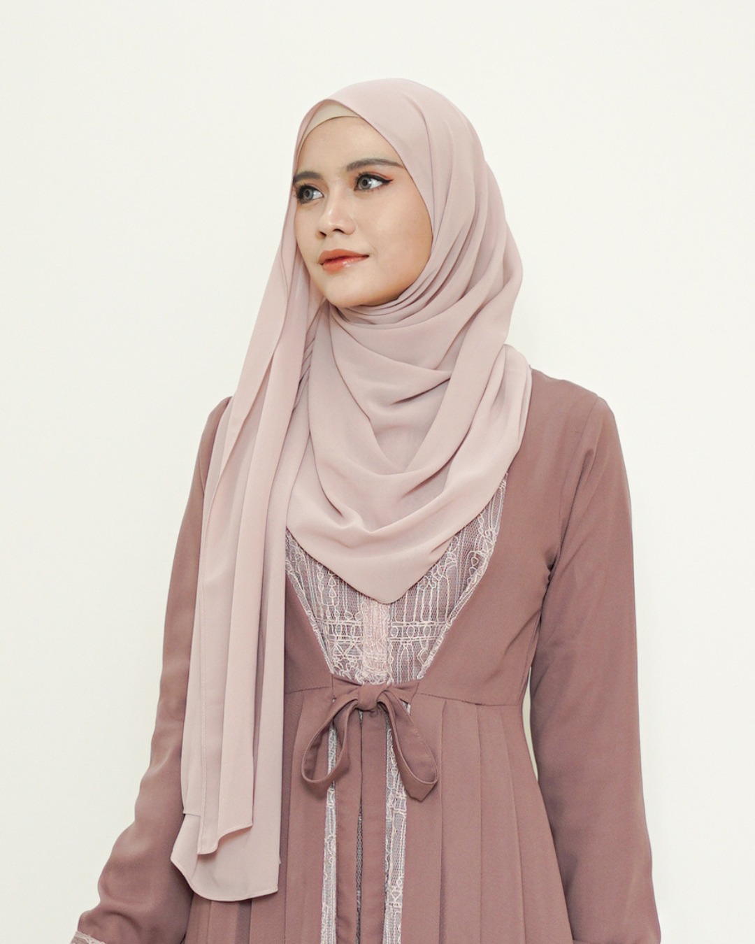 Samira Dress mix brokat Satu Set dengan Pashmina Ceruti Babydoll