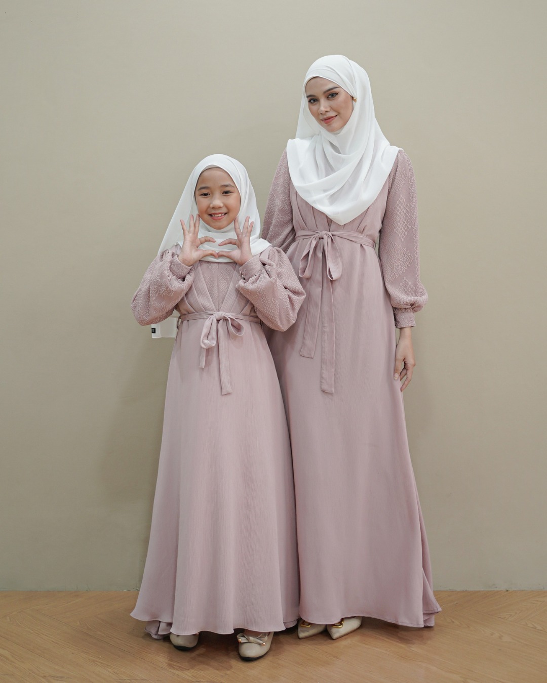 Evolvere - Sarimbit Keluarga Couple ILONA CRADLE PINK/Dress Kemeja Koko/Dewasa dan Anak