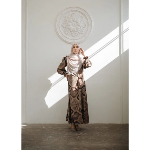 Image of THIALABEL Bjorna Dress Satin Silk