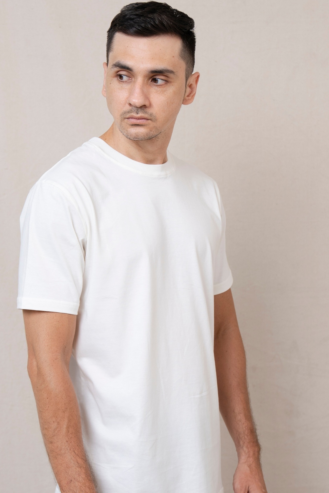 BASIC TEES - WHITE