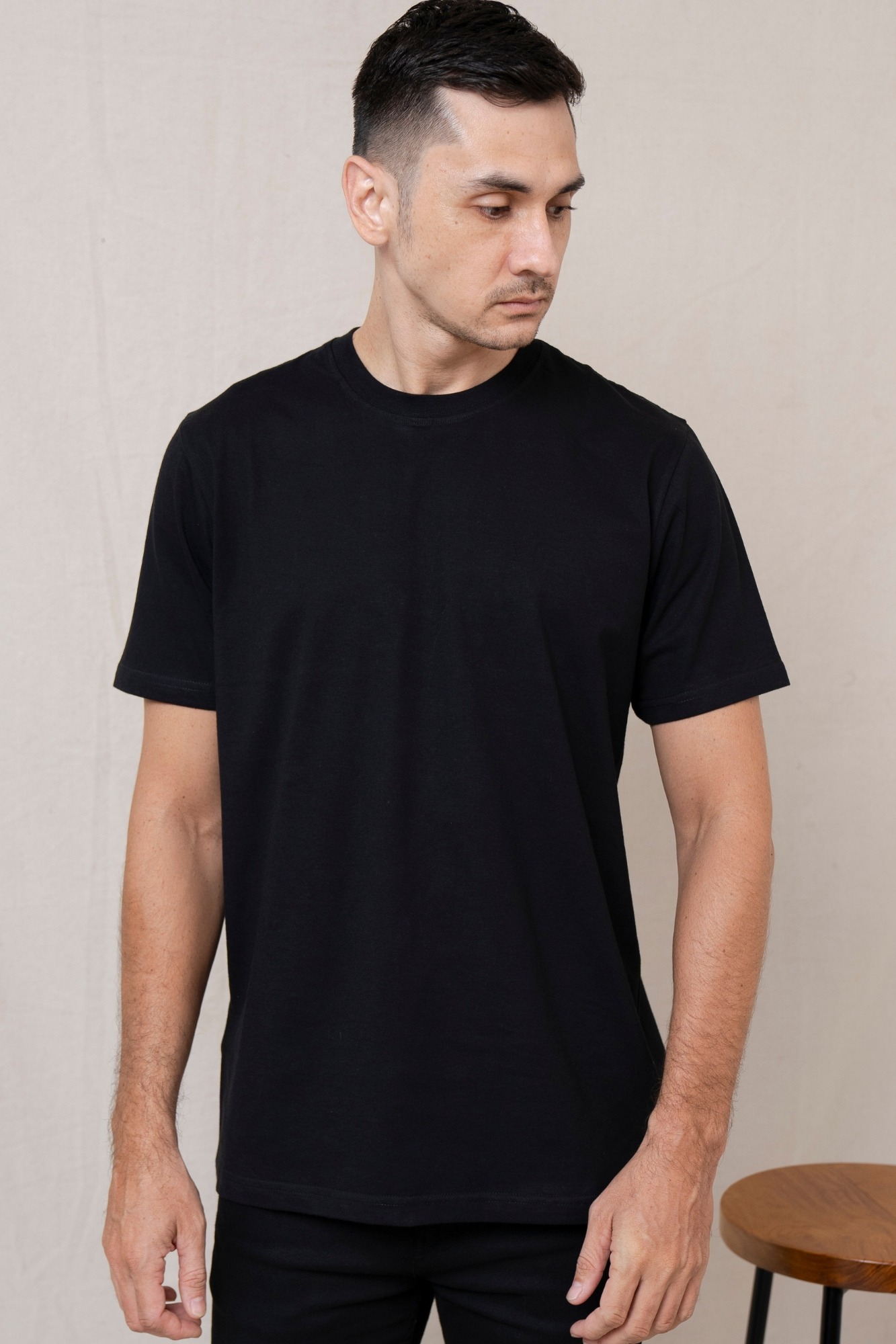 BASIC TEES - BLACK