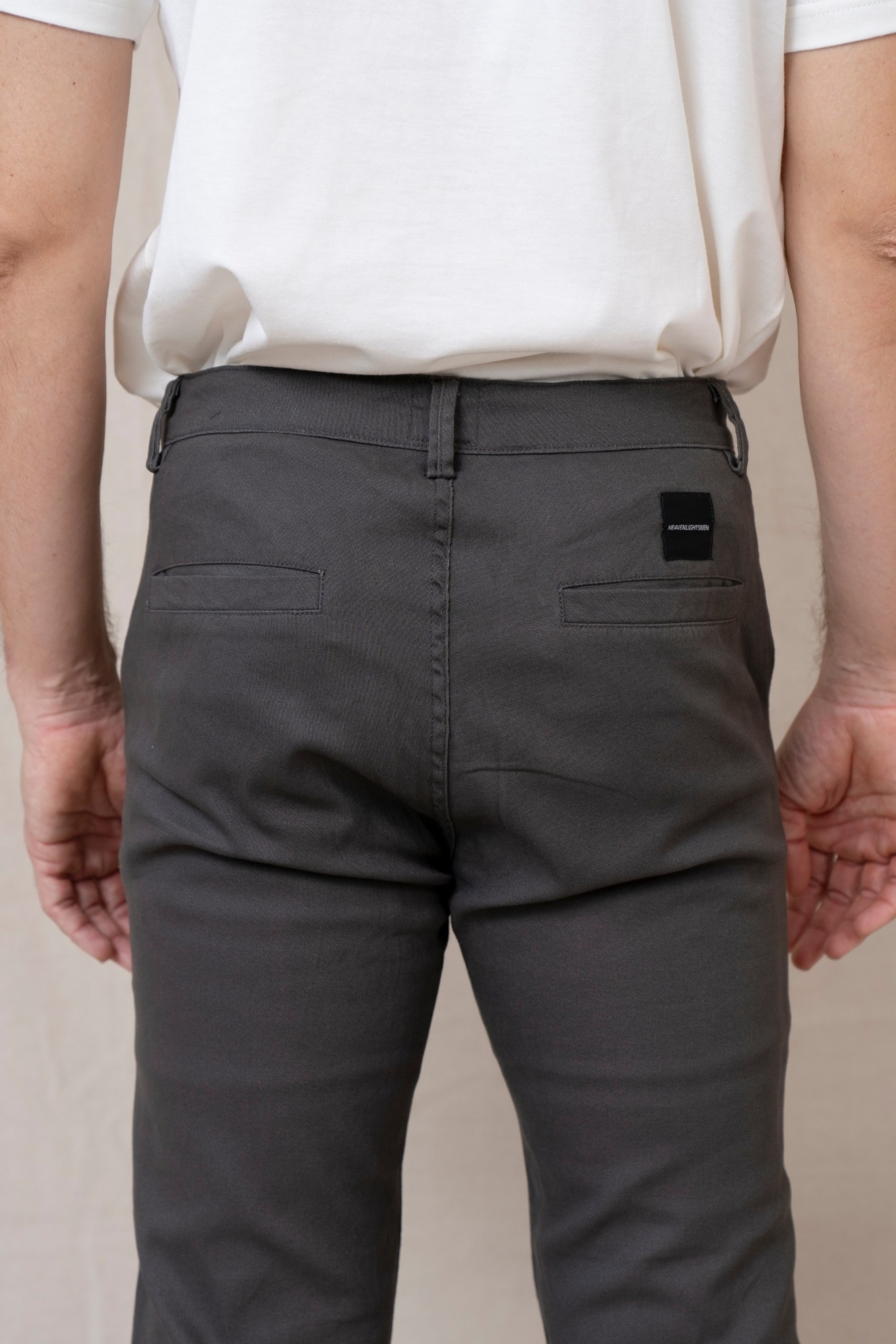 HLM CHINO PANTS - DARK GREY
