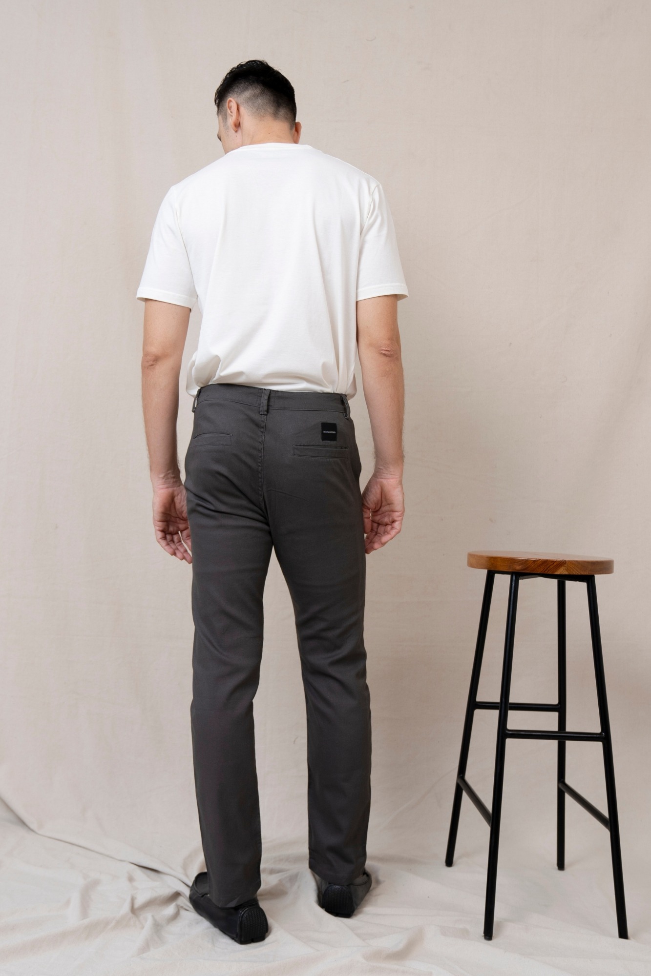 HLM CHINO PANTS - DARK GREY