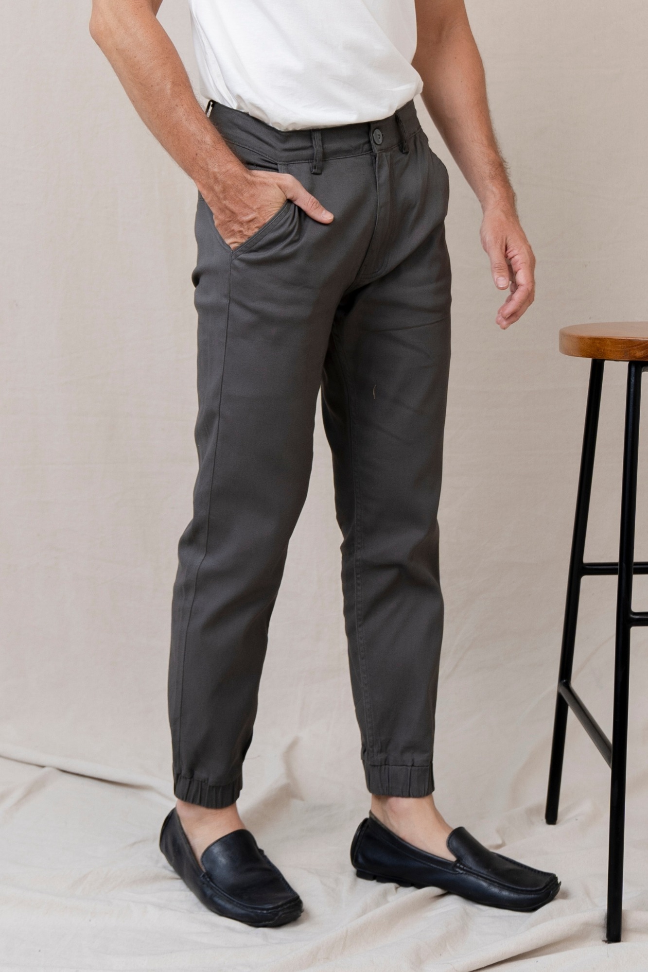 HLM JOGGER PANTS - DARK GREY