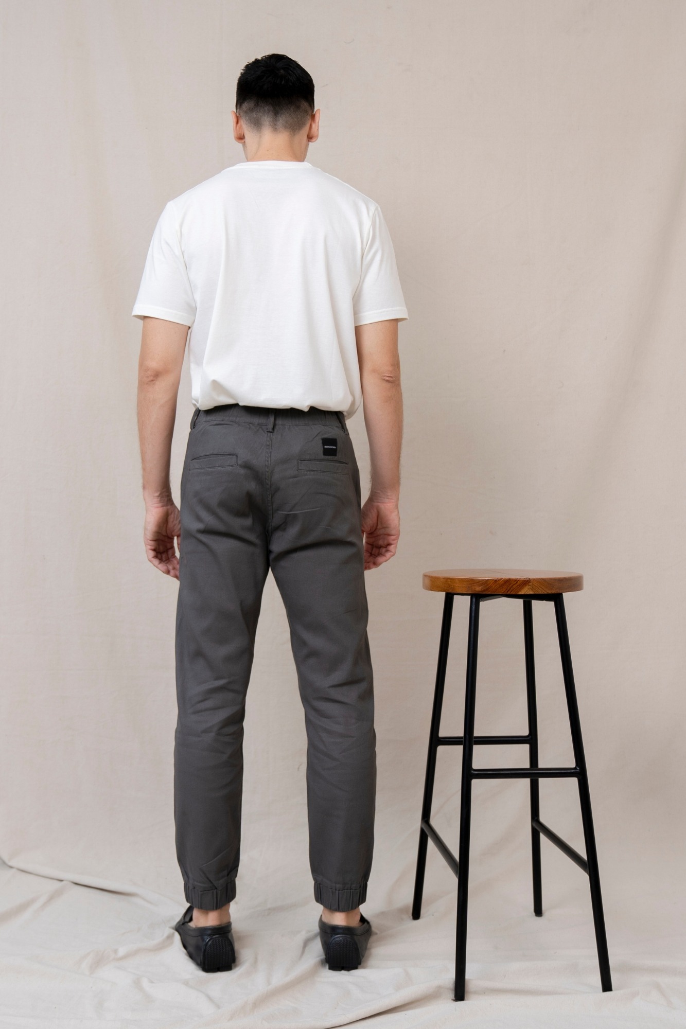 HLM JOGGER PANTS - DARK GREY