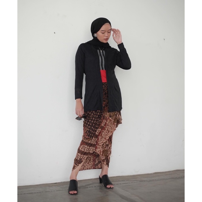 Riskavebrie - Gendhis Kebaya