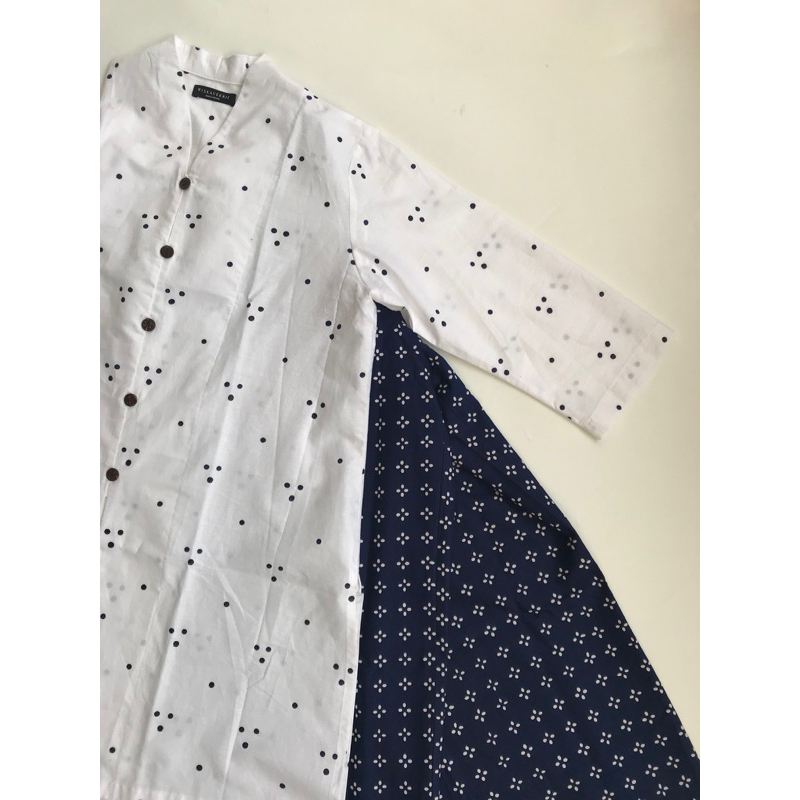 Riskavebrie - Yura Batik Set