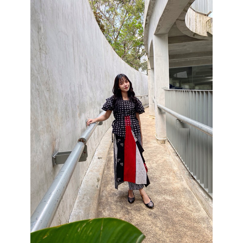Riskavebrie - Rok Seruni Batik