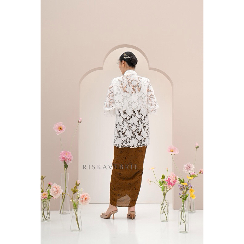 Riskavebrie - Rok Lilit Batik