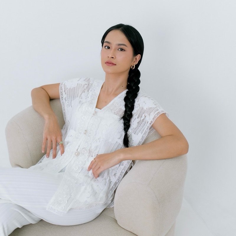 Renaette - LUNA VEST - Brukat Rompi - Outer Vest Kondangan - Lace Brokat Premium - Outer Kebaya Modern