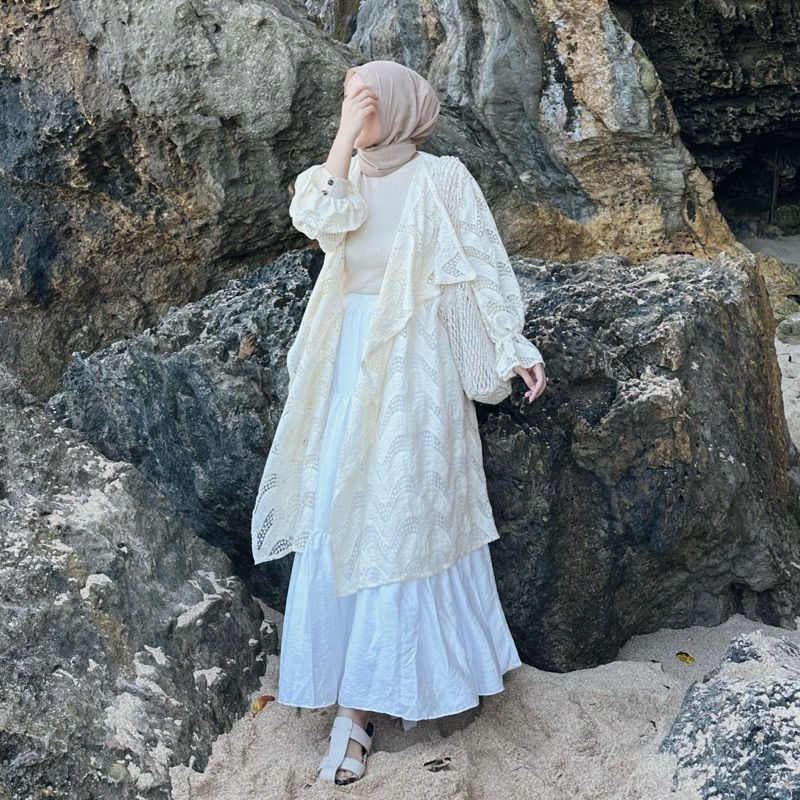 Renaette - ZAYNA LACE OUTER - Long Outerwear Brukat - Outfit Lebaran - Outer Kondangan Modern