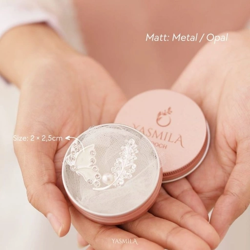 Image of Yasmila Brooch