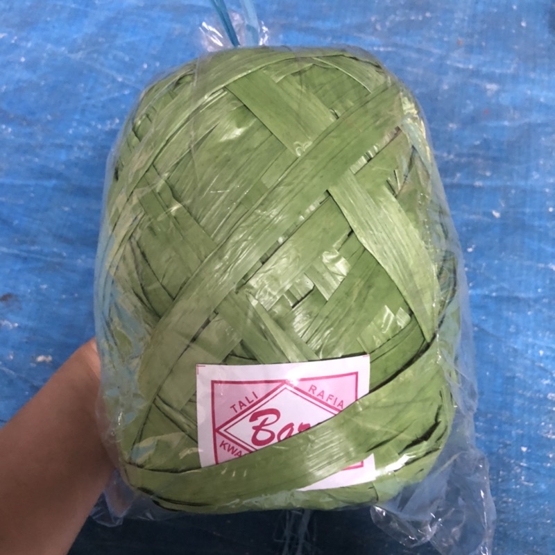 Tali Rafia 1 kg Warna Warni