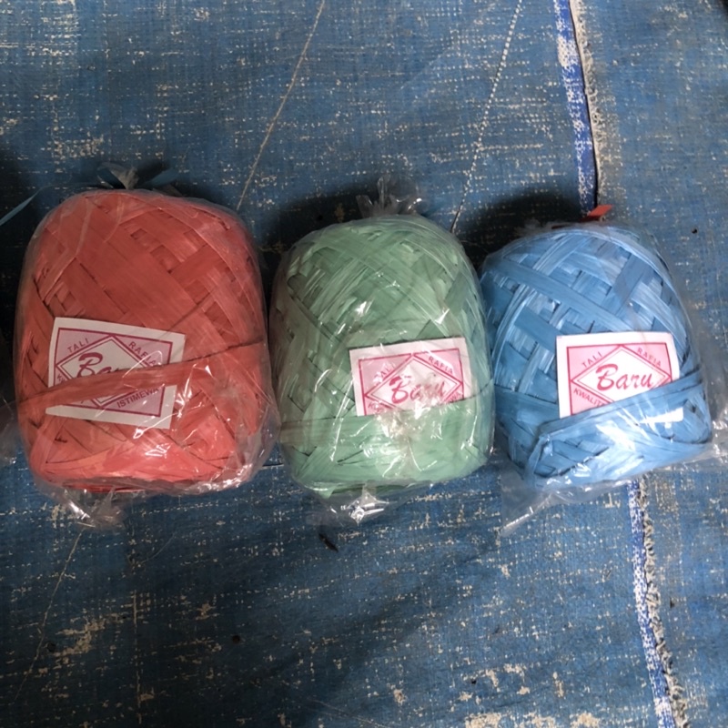tali rafia 1/2 kg (500 gr)