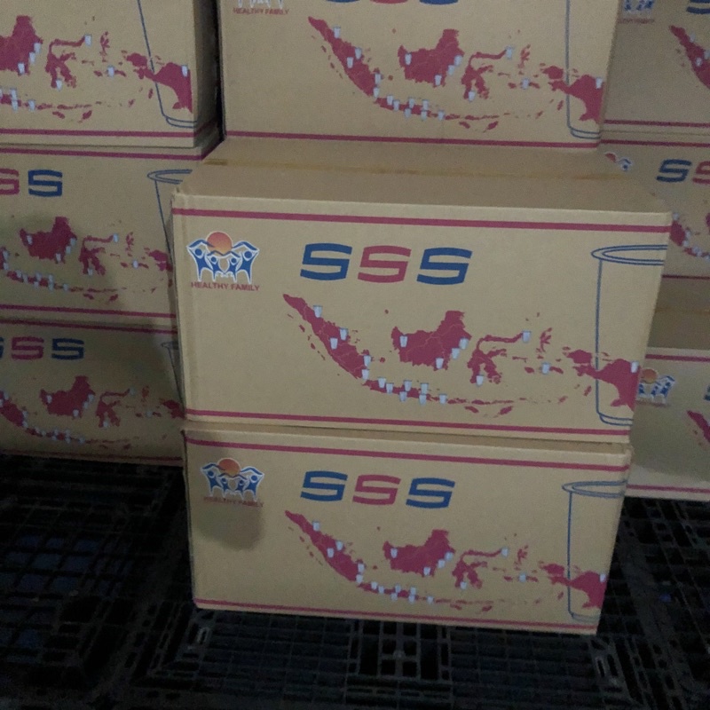 Gelas Plastik MERK SSS per DUS ATAU MERK MAJU