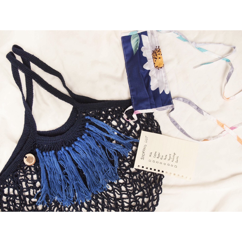 I Want To Smell The Perfume - Melly Fringes - Tas crochet untuk liburan