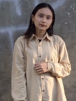 Kemeja Linen Wanita Kerah Tegak