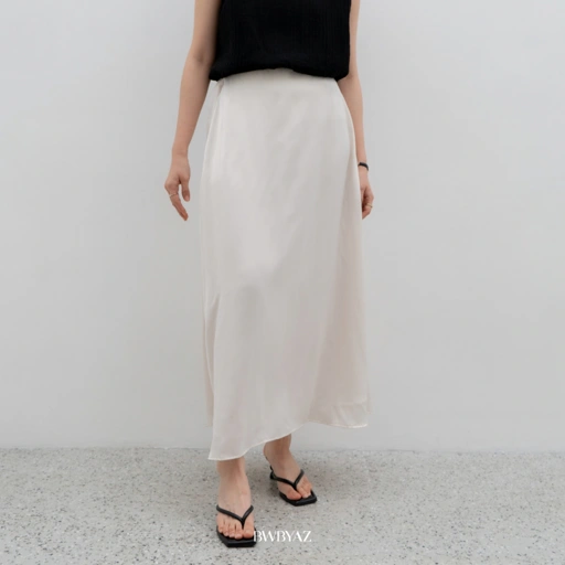Image of MAGNOLIA FLOWY SILK SKIRT