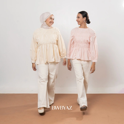Image of BWBYAZ - PAMELA SHIRED BLOUSE
