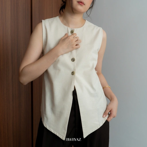 Image of BWBYAZ - EILEEN CHIC STATEMENT VEST [READY STOCK]