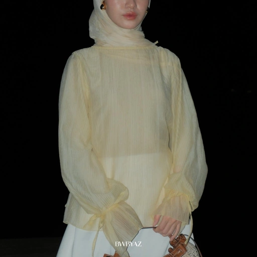 Image of SHIREEN FLARE TOP LONG SLEEVE