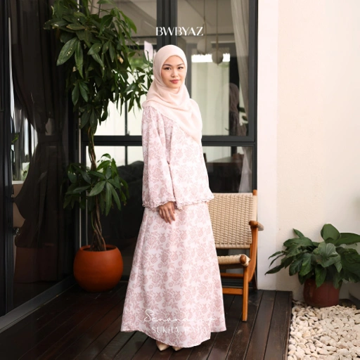 Image of BWBYAZ – SENANDUNG SUKHA RAYA - ISLA FLOWER SKIRT [READY STOCK]