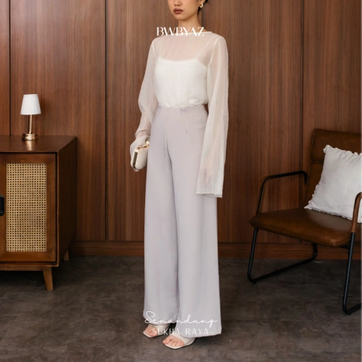 Image of BWBYAZ – SENANDUNG SUKHA RAYA - HANAH HIGHWAISTED PANTS [READY STOCK]