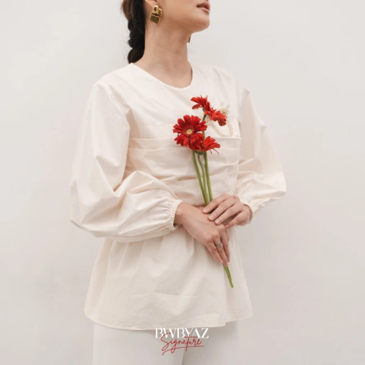 Image of BWBYAZ SIGNATURE – MANOR DRAPERY BLOUSE (READYSTOCK)