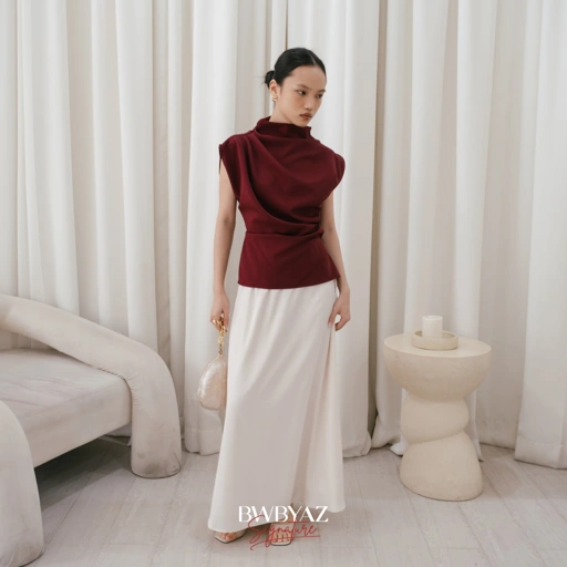 Image of BWBYAZ SIGNATURE – BAILA DRAPED TOP SLEEVELESS