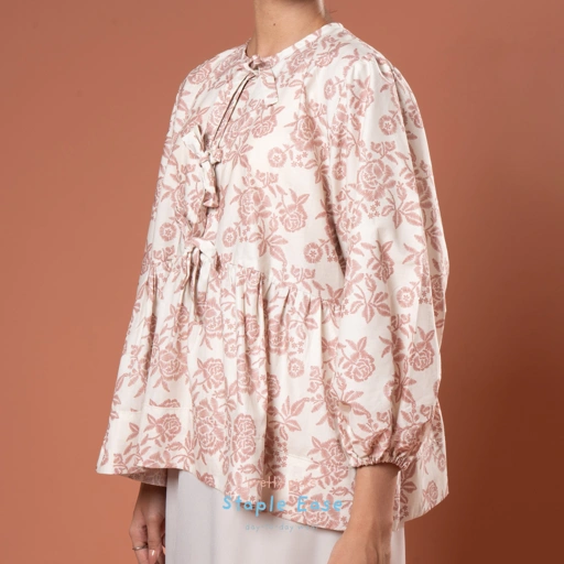 Image of BWBYAZ STAPLE EASE – CIARA FLOWER BLOUSE